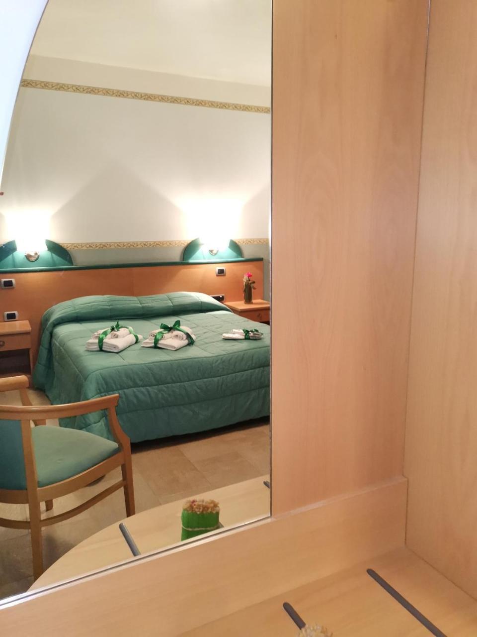 Santa Lucia Hotel Corigliano Calabro